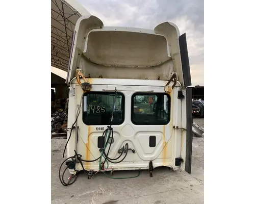 FREIGHTLINER CASCADIA 113BBC Cab Mount