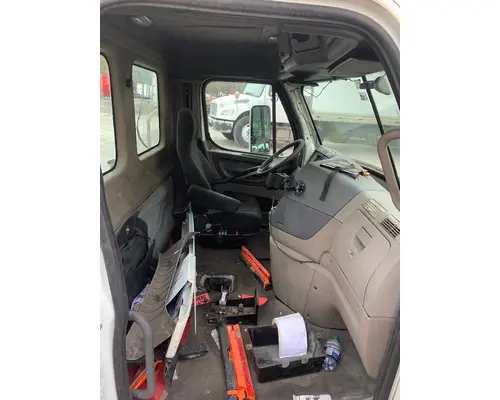 FREIGHTLINER CASCADIA 113BBC Cab Mount