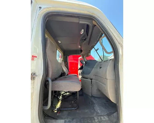 FREIGHTLINER CASCADIA 113BBC Cab