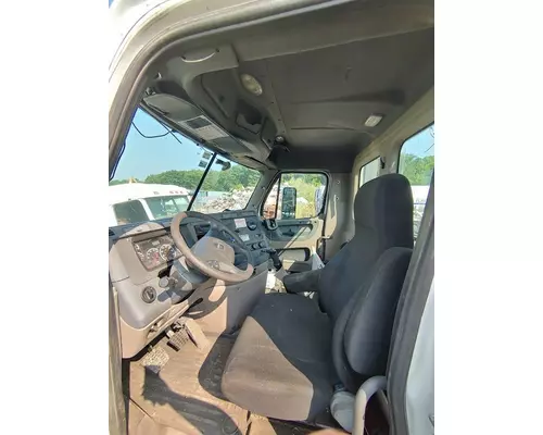 FREIGHTLINER CASCADIA 113BBC Complete Vehicle