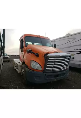 FREIGHTLINER CASCADIA 113BBC Complete Vehicle