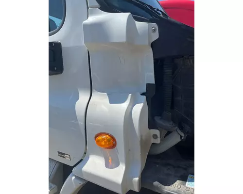 FREIGHTLINER CASCADIA 113BBC Cowl