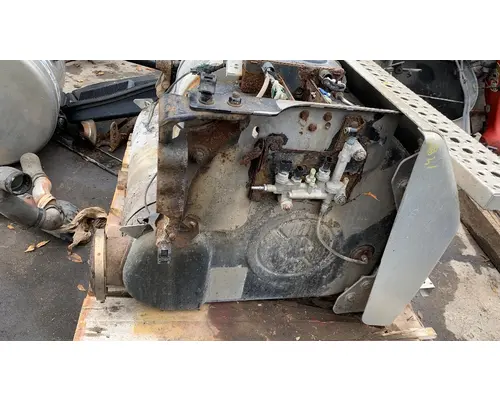 FREIGHTLINER CASCADIA 113BBC DPFCatalytic Converter