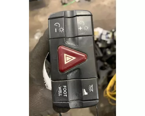 FREIGHTLINER CASCADIA 113BBC Dash Panel