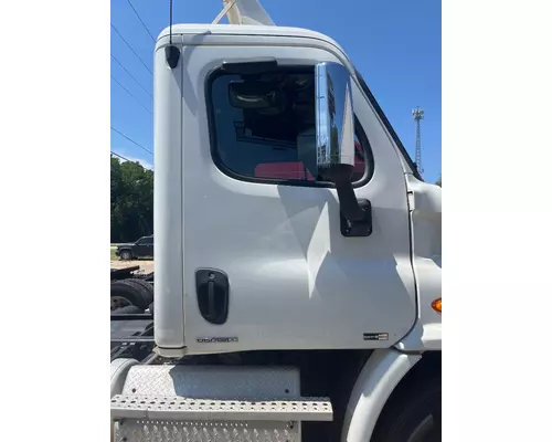FREIGHTLINER CASCADIA 113BBC Door Assembly, Front
