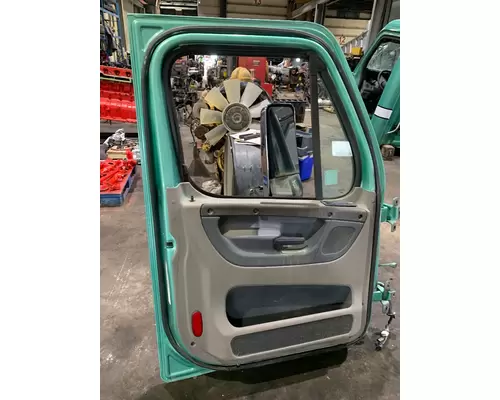 FREIGHTLINER CASCADIA 113BBC Door Assembly, Front