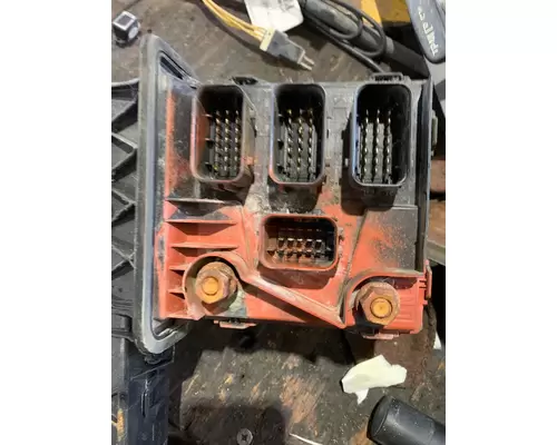 FREIGHTLINER CASCADIA 113BBC Fuse Box