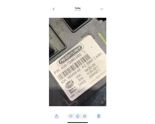 FREIGHTLINER CASCADIA 113BBC Fuse Box
