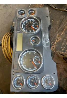 FREIGHTLINER CASCADIA 113BBC Instrument Cluster