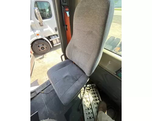 FREIGHTLINER CASCADIA 113BBC Seat, Front