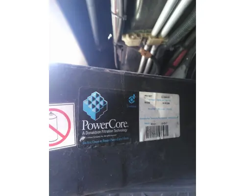 FREIGHTLINER CASCADIA 113 AIR CLEANER