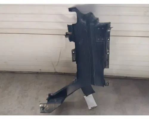 FREIGHTLINER CASCADIA 113 AIR CLEANER