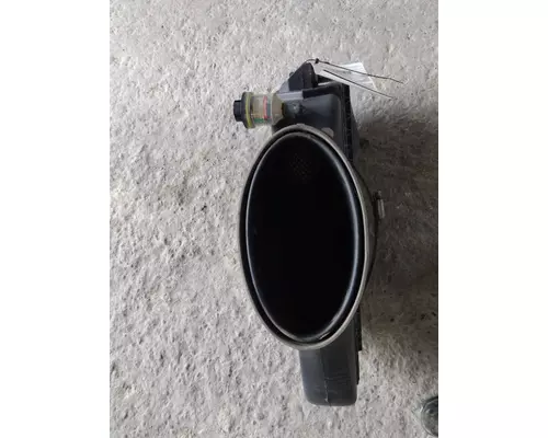 FREIGHTLINER CASCADIA 113 AIR CLEANER