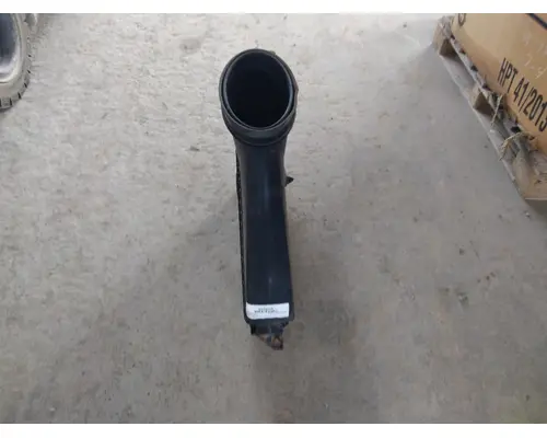 FREIGHTLINER CASCADIA 113 AIR CLEANER