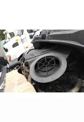 FREIGHTLINER CASCADIA 113 AIR CLEANER