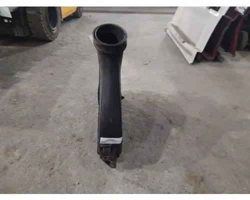 FREIGHTLINER CASCADIA 113 AIR CLEANER