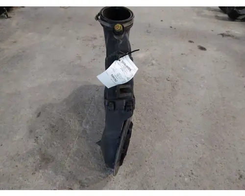 FREIGHTLINER CASCADIA 113 AIR CLEANER