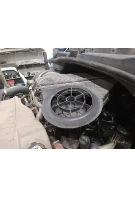 FREIGHTLINER CASCADIA 113 AIR CLEANER
