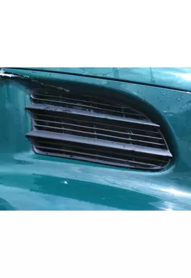 FREIGHTLINER CASCADIA 113 AIR INTAKE LOUVER/COVER