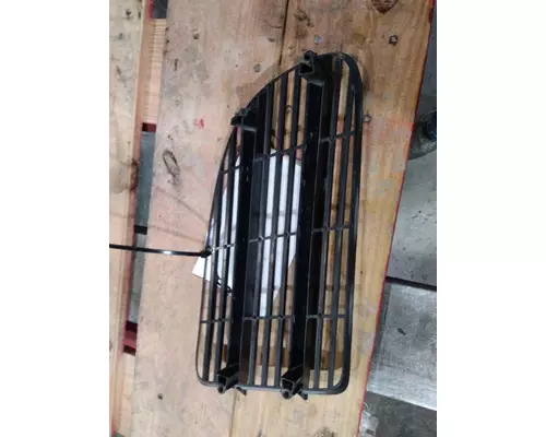 FREIGHTLINER CASCADIA 113 AIR INTAKE LOUVERCOVER