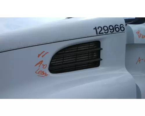 FREIGHTLINER CASCADIA 113 AIR INTAKE LOUVERCOVER