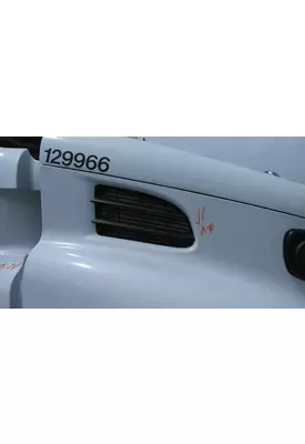 FREIGHTLINER CASCADIA 113 AIR INTAKE LOUVER/COVER