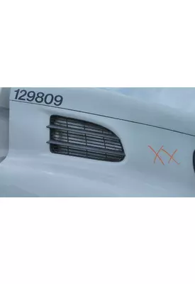 FREIGHTLINER CASCADIA 113 AIR INTAKE LOUVER/COVER