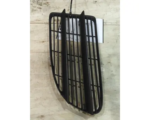 FREIGHTLINER CASCADIA 113 AIR INTAKE LOUVERCOVER