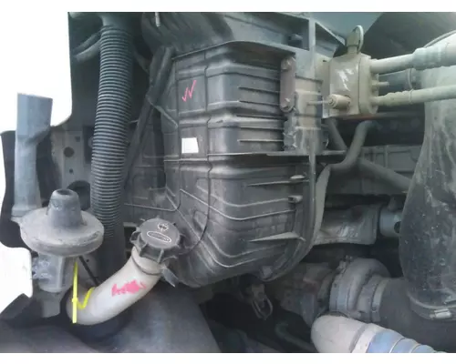 FREIGHTLINER CASCADIA 113 AIR INTAKE
