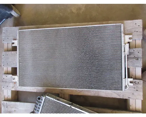 FREIGHTLINER CASCADIA 113 Air Conditioner Condenser