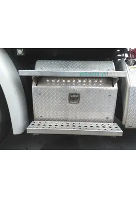 FREIGHTLINER CASCADIA 113 BATTERY BOX