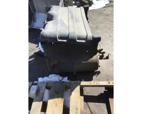 FREIGHTLINER CASCADIA 113 BATTERY BOX