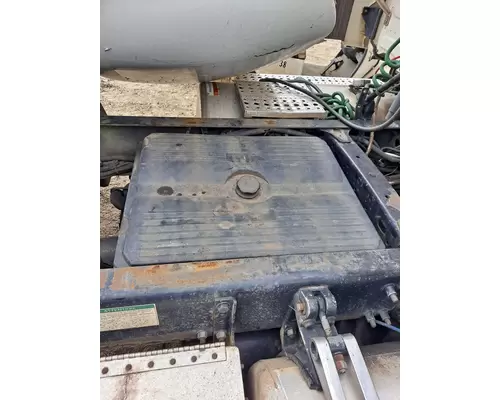 FREIGHTLINER CASCADIA 113 BATTERY BOX