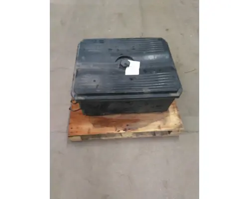 FREIGHTLINER CASCADIA 113 BATTERY BOX