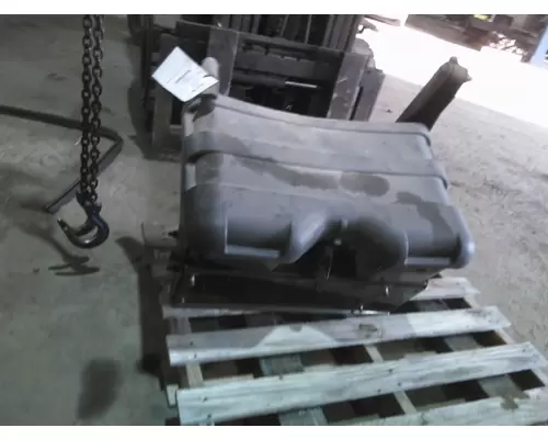 FREIGHTLINER CASCADIA 113 BATTERY BOX
