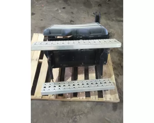 FREIGHTLINER CASCADIA 113 BATTERY BOX