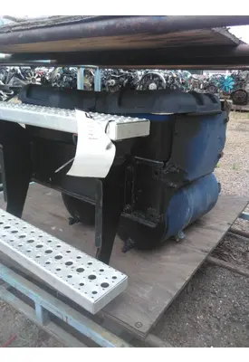 FREIGHTLINER CASCADIA 113 BATTERY BOX