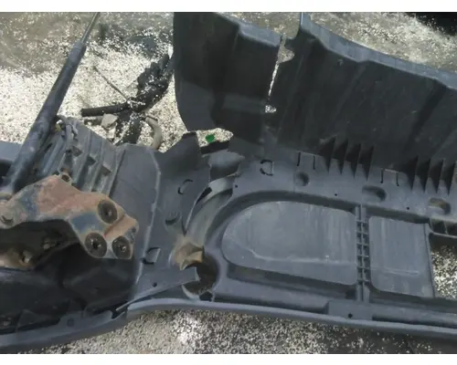 FREIGHTLINER CASCADIA 113 BUMPER ASSEMBLY, FRONT