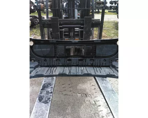 FREIGHTLINER CASCADIA 113 BUMPER ASSEMBLY, FRONT