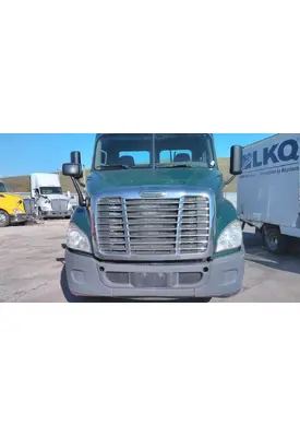 FREIGHTLINER CASCADIA 113 BUMPER ASSEMBLY, FRONT