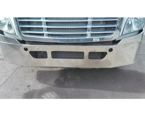 FREIGHTLINER CASCADIA 113 BUMPER ASSEMBLY, FRONT