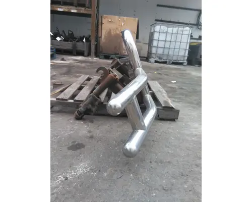 FREIGHTLINER CASCADIA 113 BUMPER BRUSH GUARD