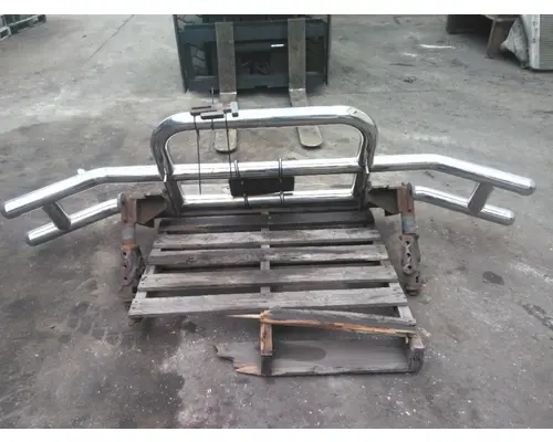 FREIGHTLINER CASCADIA 113 BUMPER BRUSH GUARD