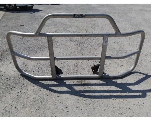 FREIGHTLINER CASCADIA 113 BUMPER BRUSH GUARD