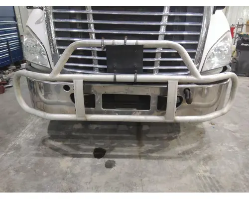 FREIGHTLINER CASCADIA 113 BUMPER BRUSH GUARD