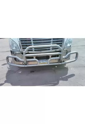 FREIGHTLINER CASCADIA 113 BUMPER BRUSH GUARD
