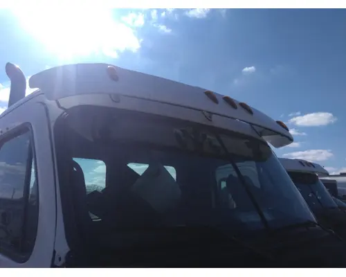 FREIGHTLINER CASCADIA 113 CAB CLIP
