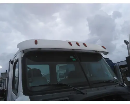 FREIGHTLINER CASCADIA 113 CAB CLIP