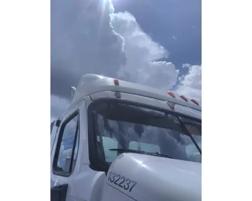 FREIGHTLINER CASCADIA 113 CAB CLIP