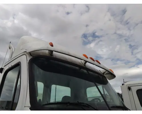 FREIGHTLINER CASCADIA 113 CAB CLIP